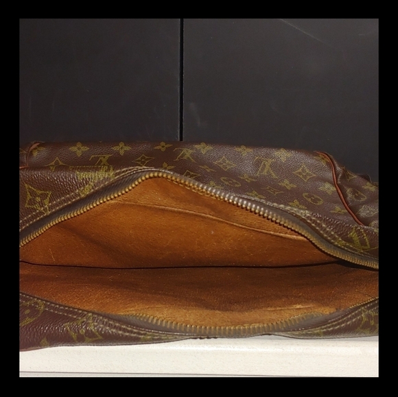 Louis Vuitton Messenger Bag Vintage Monogram Marceau GM Messenger Bag - Picture 10 of 17